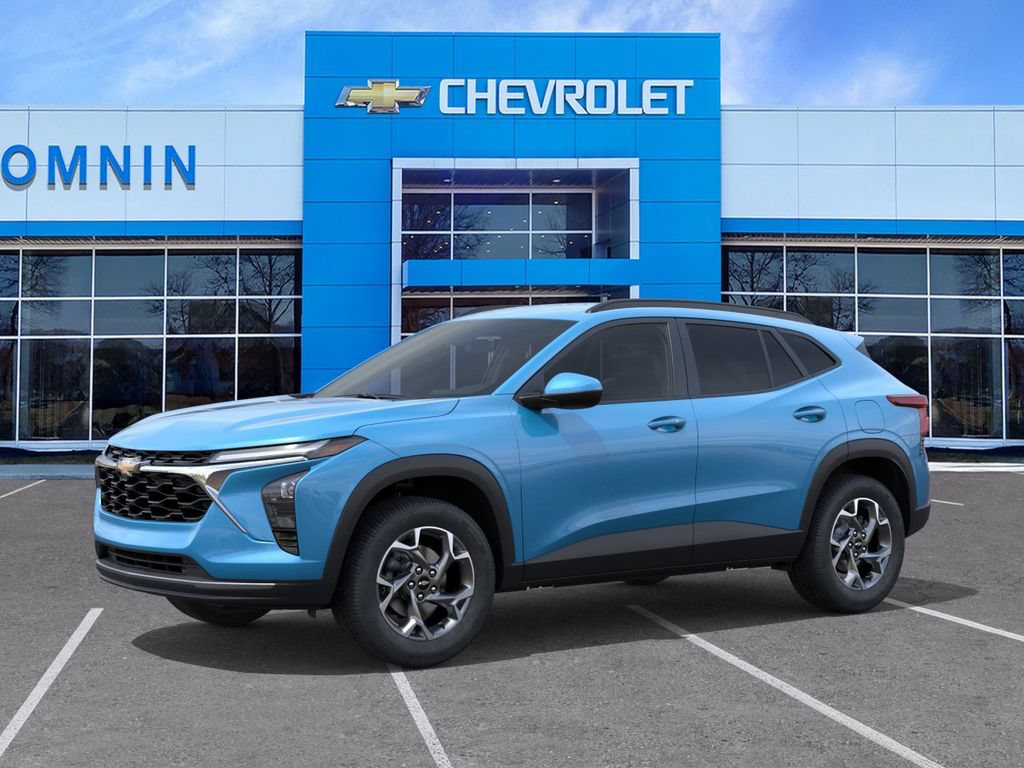 New 2026 Chevrolet Trax LT w/ LT Convenience Package FWD image 3