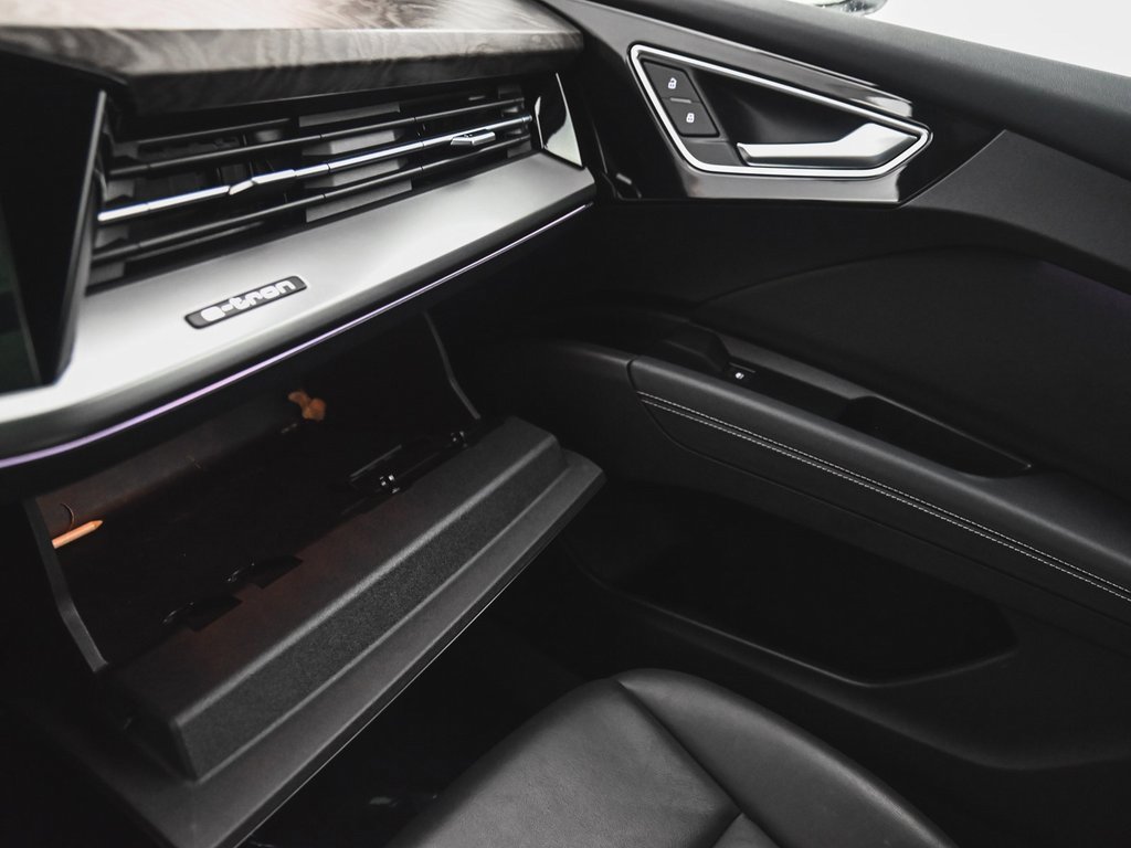 Used 2022 Audi Q4 e-tron Premium Plus w/ Premium Plus image 16