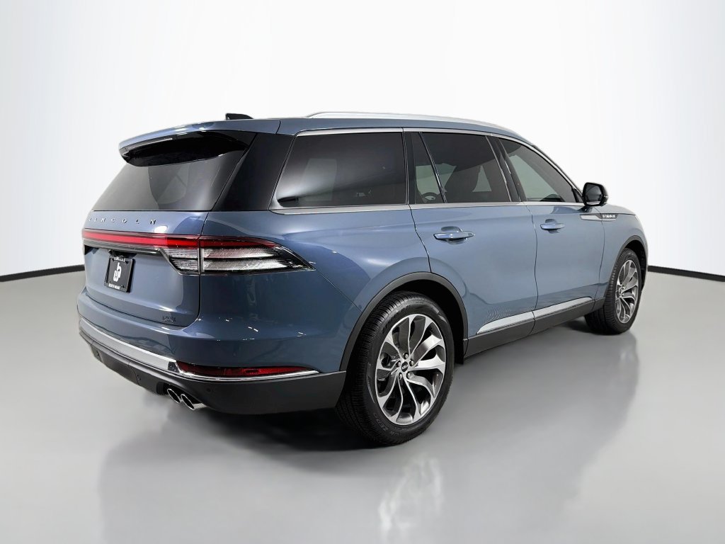 New 2026 Lincoln Aviator Reserve RWD image 5
