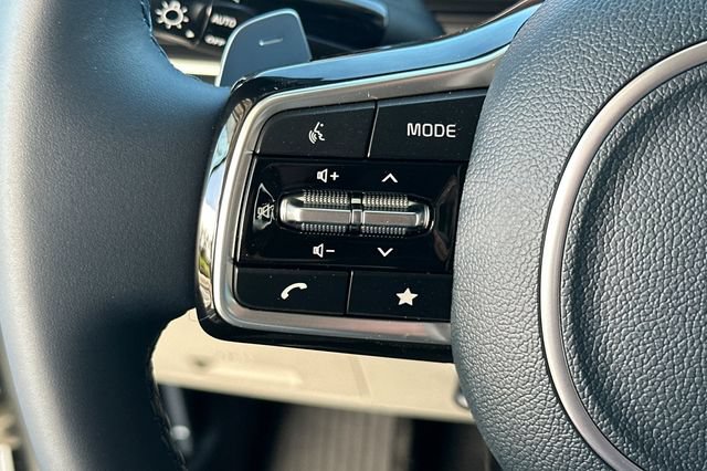 New 2026 Kia Carnival EX FWD image 29