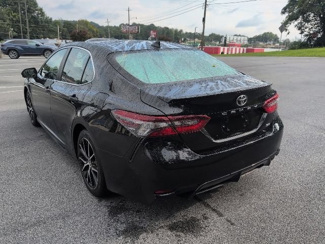Used 2024 Toyota Camry SE FWD image 6