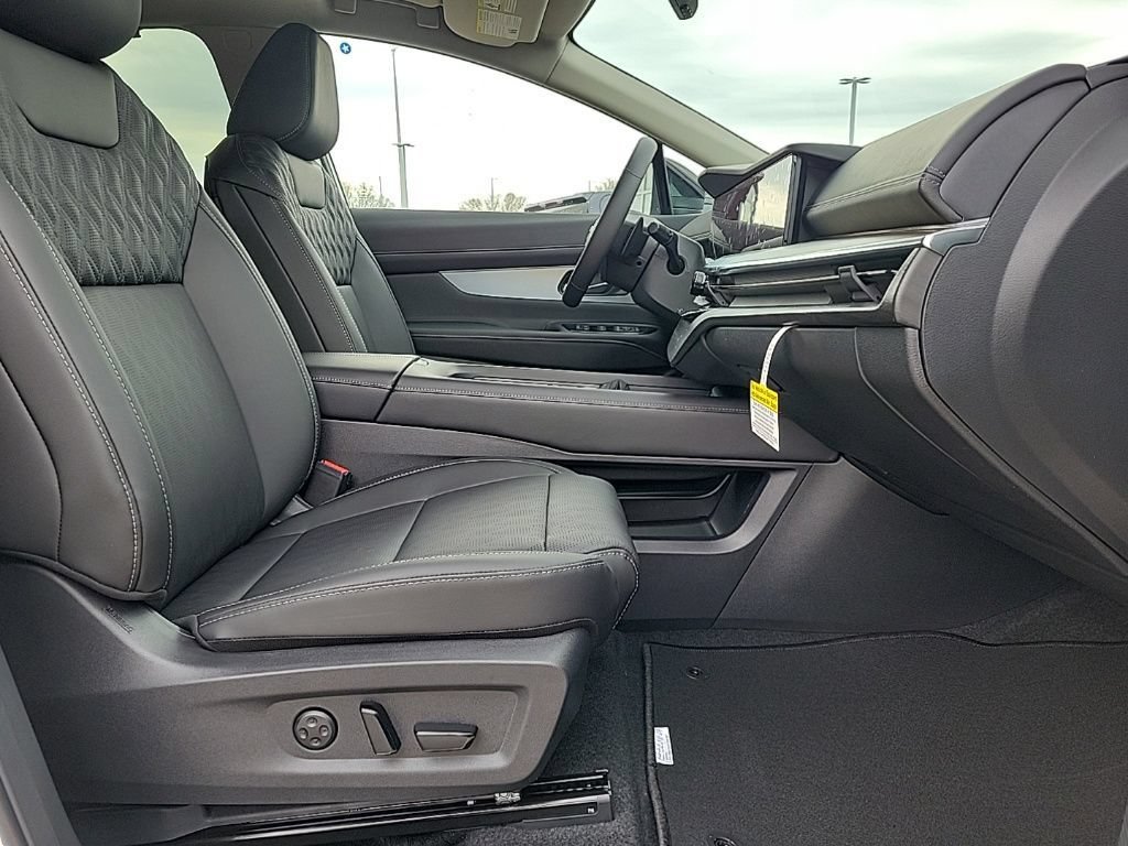 New 2026 Nissan Murano Platinum w/ Cargo Package AWD/4WD image 18