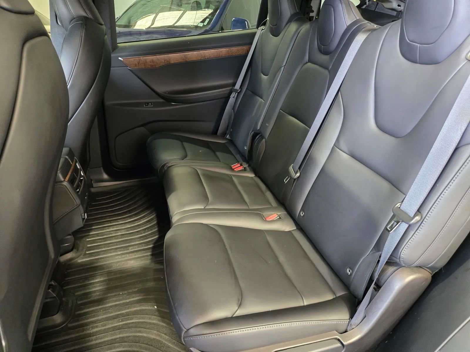Used 2020 Tesla Model X Long Range AWD/4WD image 10
