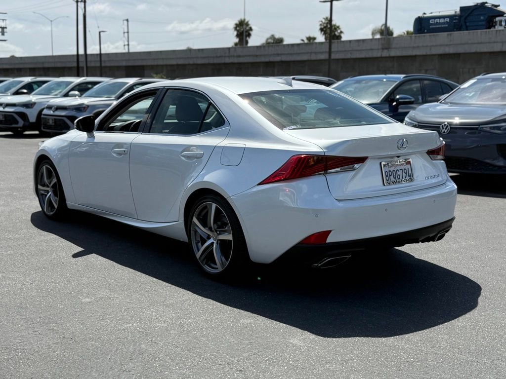 Used 2017 Lexus IS 200t RWD image 5