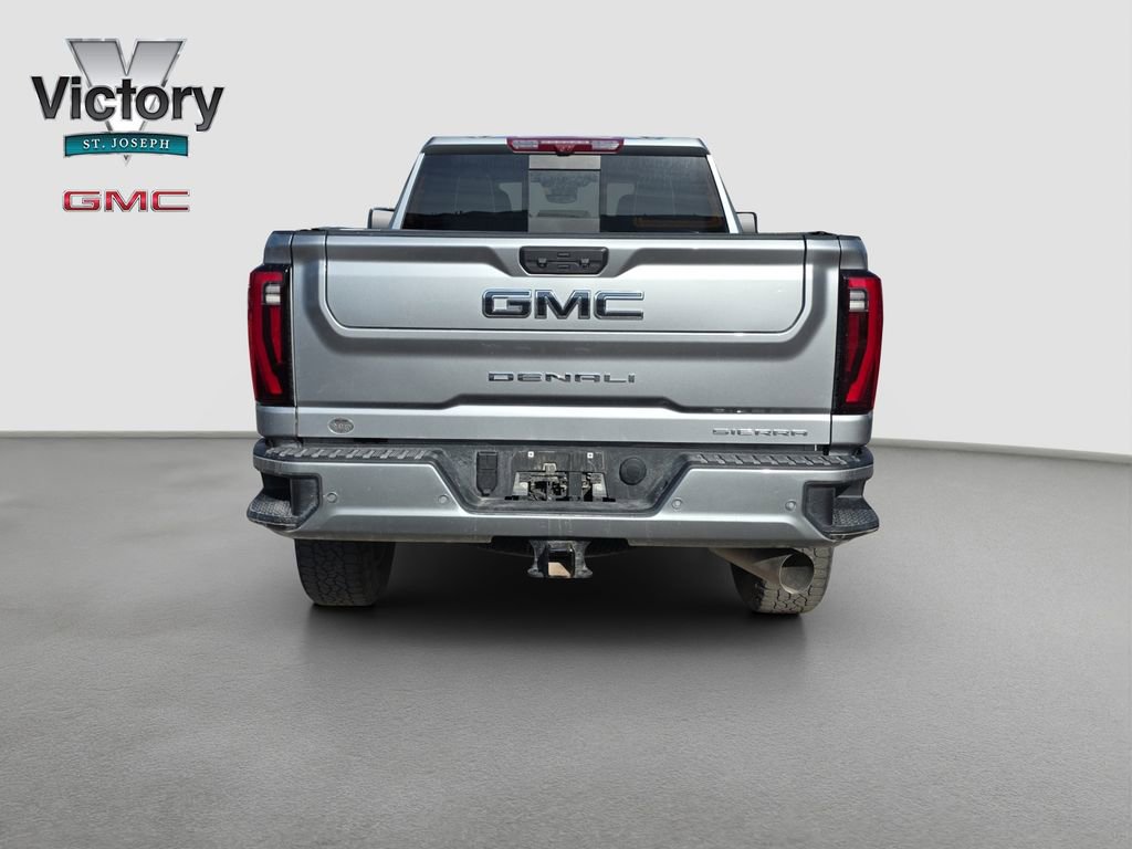 Used 2025 GMC Sierra 2500 Denali Ultimate w/ Max Trailering Package AWD/4WD image 16