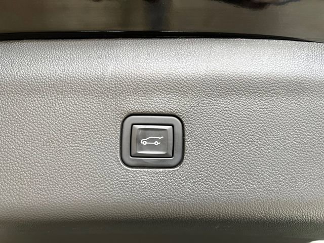 Used 2022 Buick Enclave Avenir w/ Trailering Package, 5000 lbs. AWD/4WD image 14