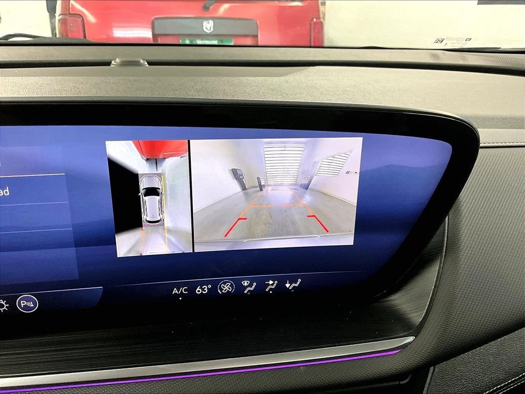 Used 2024 Buick Envision Preferred AWD/4WD image 19
