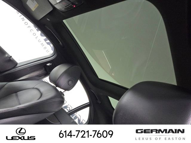 Used 2019 Mercedes-Benz C 300 4MATIC Sedan image 32