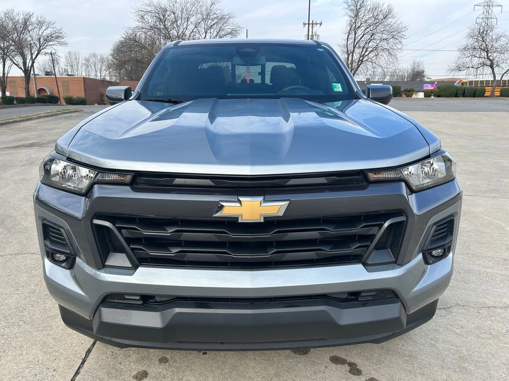 Used 2024 Chevrolet Colorado LT w/ LT Convenience Package II image 10