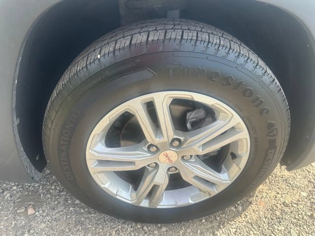Used 2023 GMC Terrain SLE AWD/4WD image 14