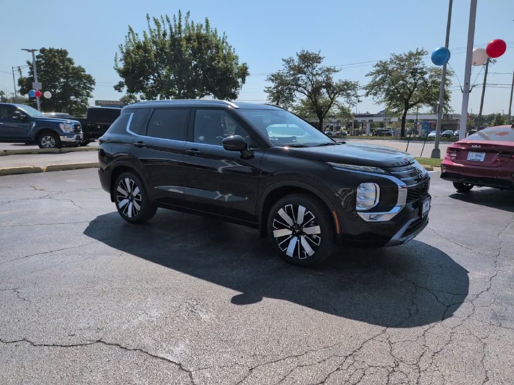 New 2026 Mitsubishi Outlander SEL FWD image 4