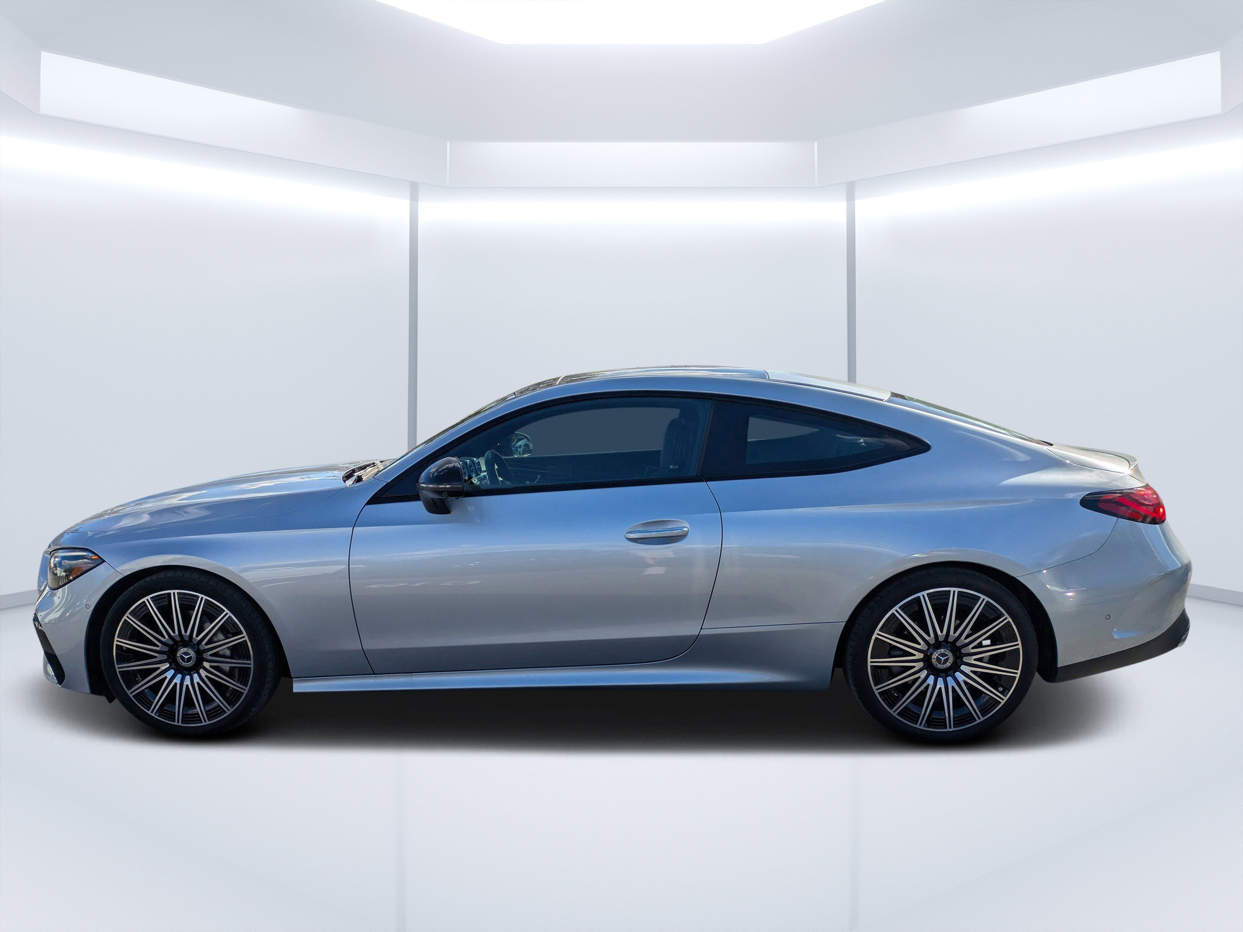 Certified 2024 Mercedes-Benz CLE 300 4MATIC Coupe image 9