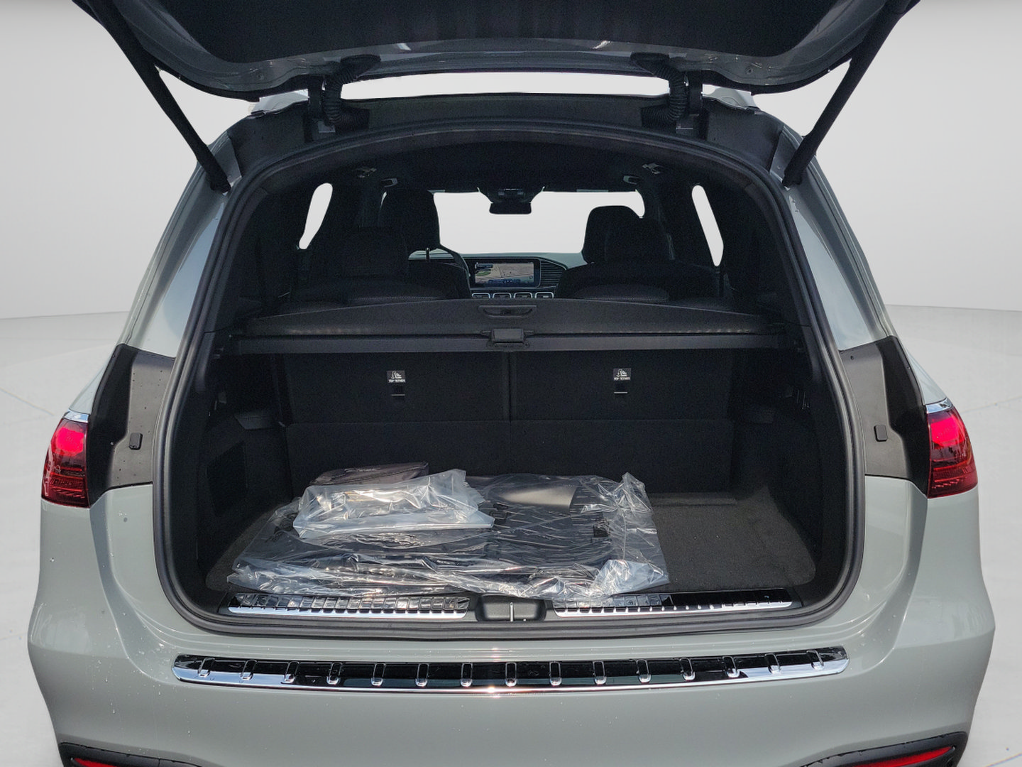 New 2026 Mercedes-Benz GLS 450 4MATIC image 5