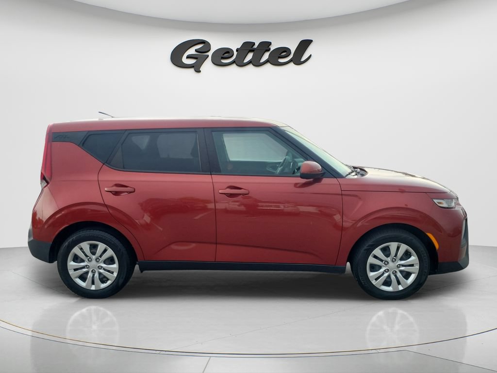 Used 2020 Kia Soul LX FWD image 4