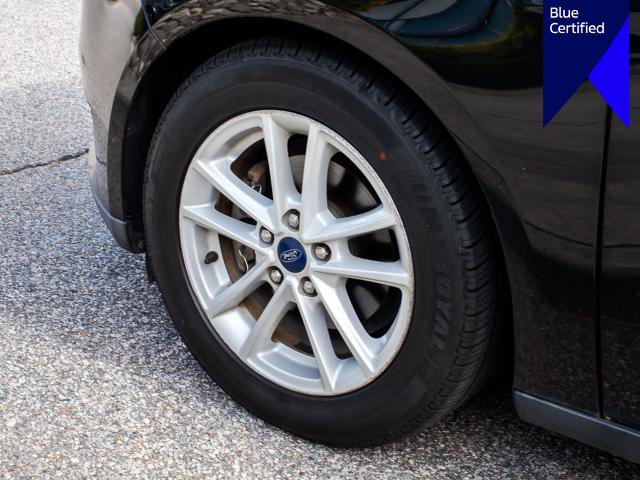 Certified 2018 Ford Focus SE FWD image 5