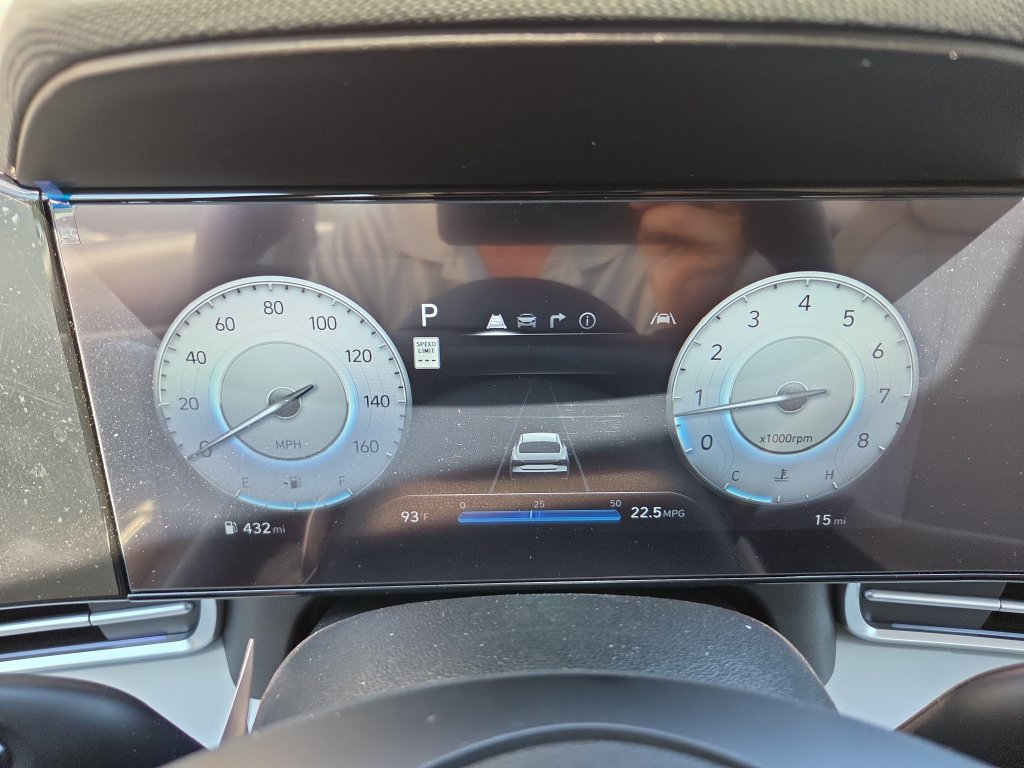 New 2026 Hyundai Elantra Limited FWD image 36