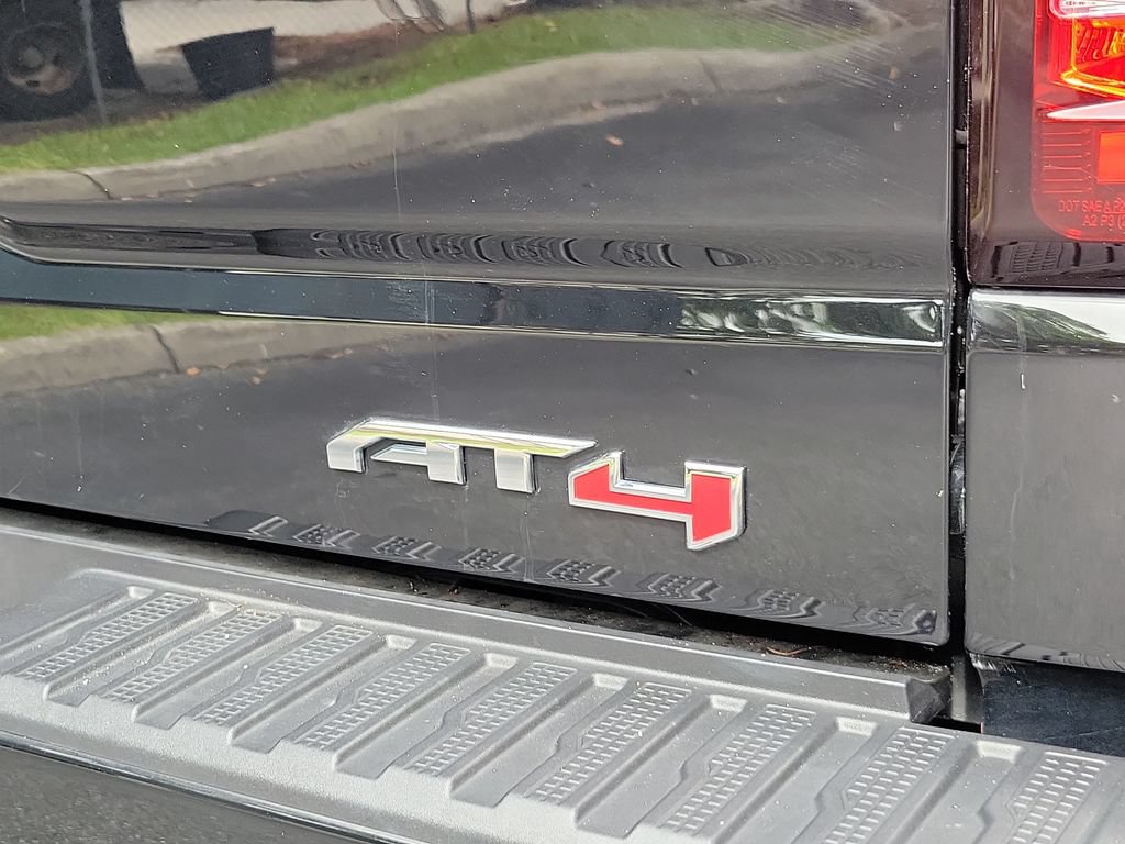 Certified 2022 GMC Sierra 1500 AT4 w/ AT4 Premium Package AWD/4WD image 29