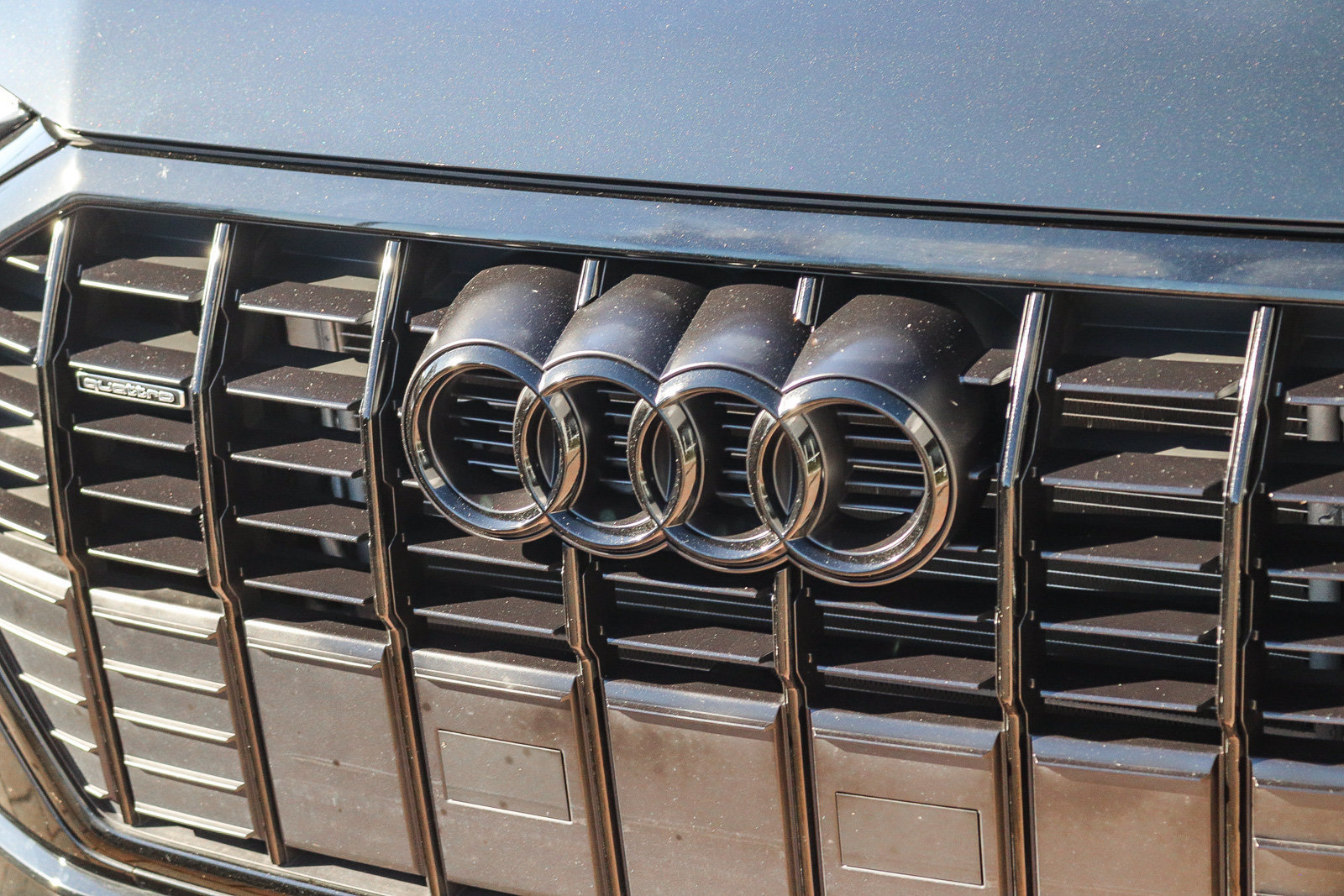 Certified 2023 Audi Q3 2.0T Premium w/ Black Optic Sport Package AWD/4WD image 13