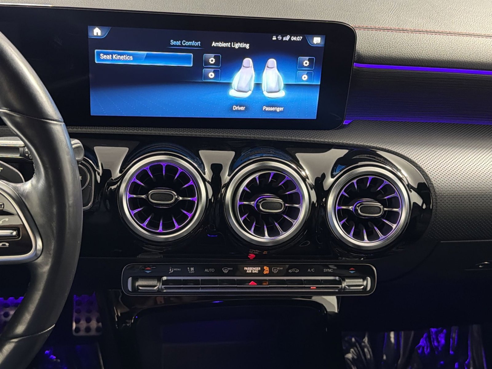 Used 2023 Mercedes-Benz CLA 250 4MATIC image 20