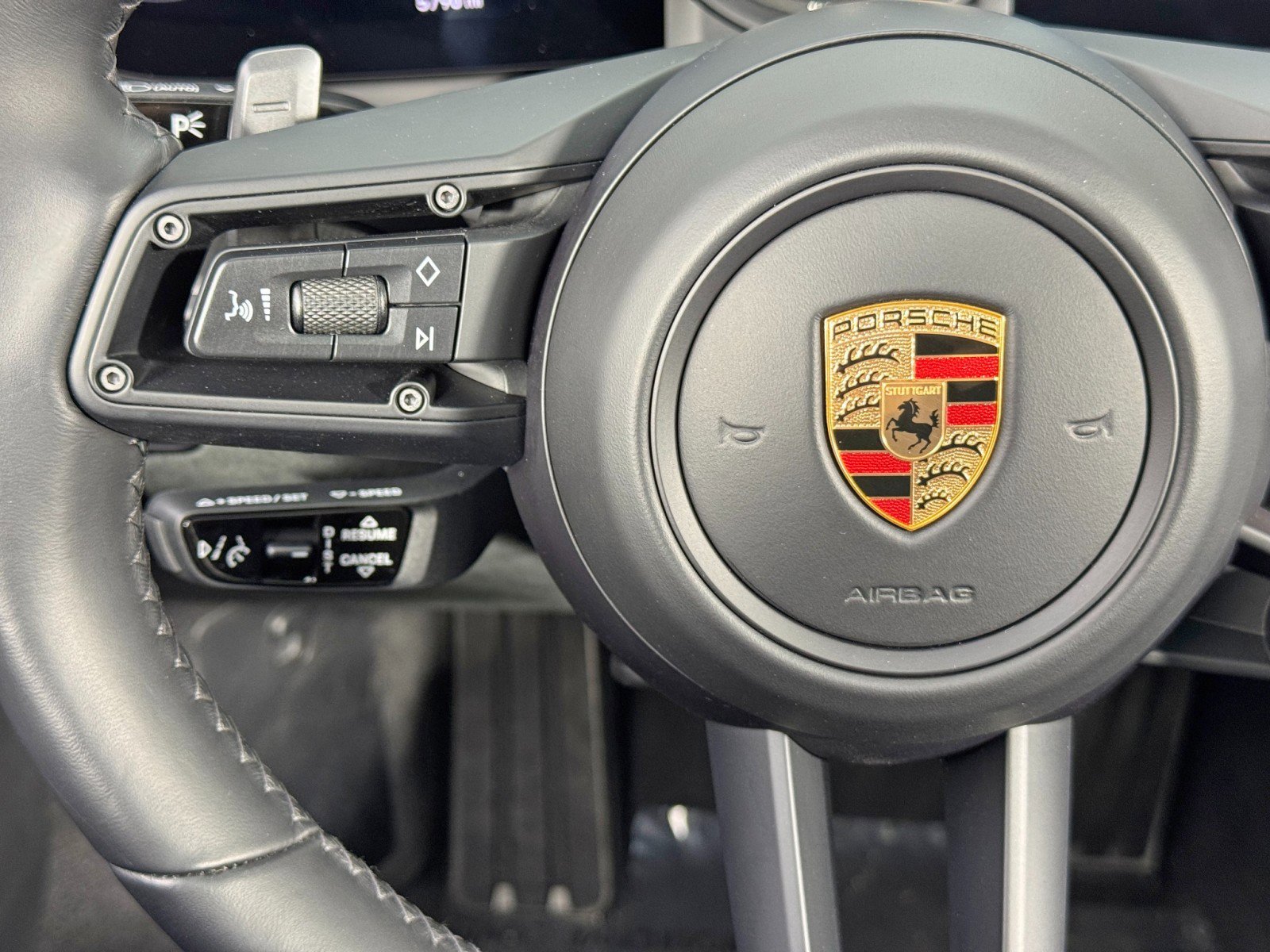 Used 2024 Porsche 911 Carrera GTS w/ Premium Package RWD image 18