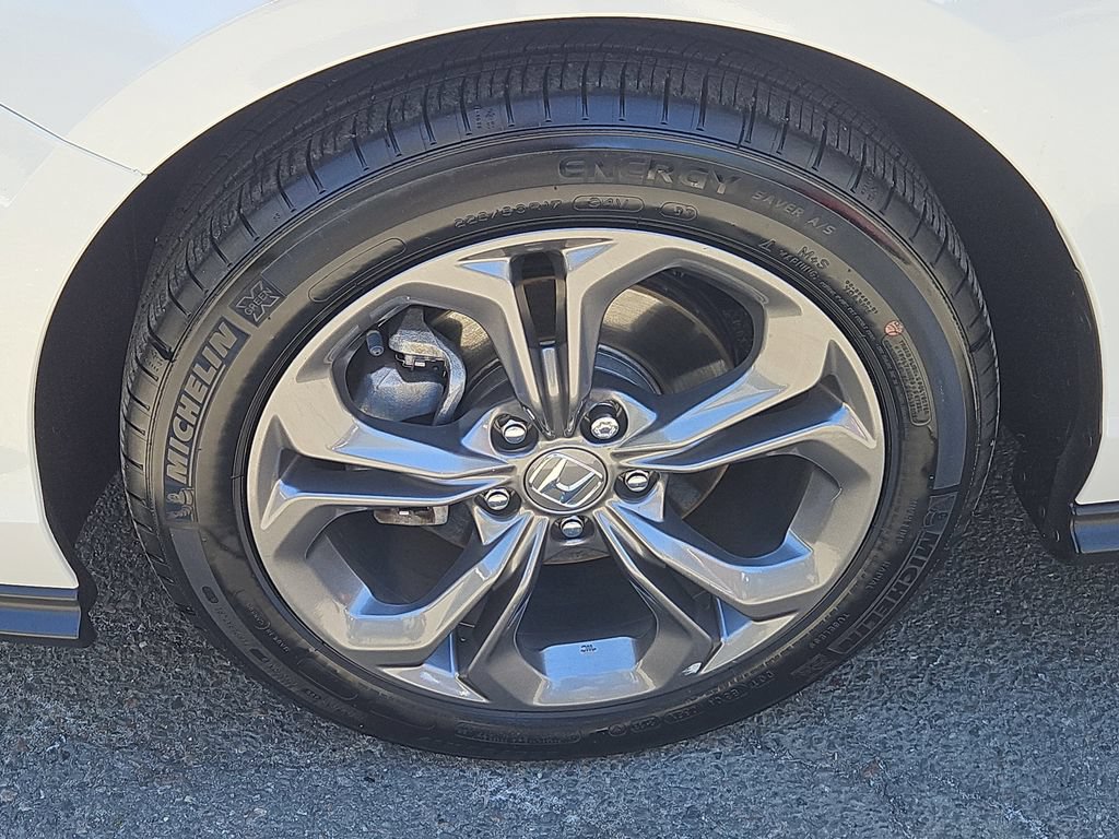 Certified 2023 Honda Accord EX image 5