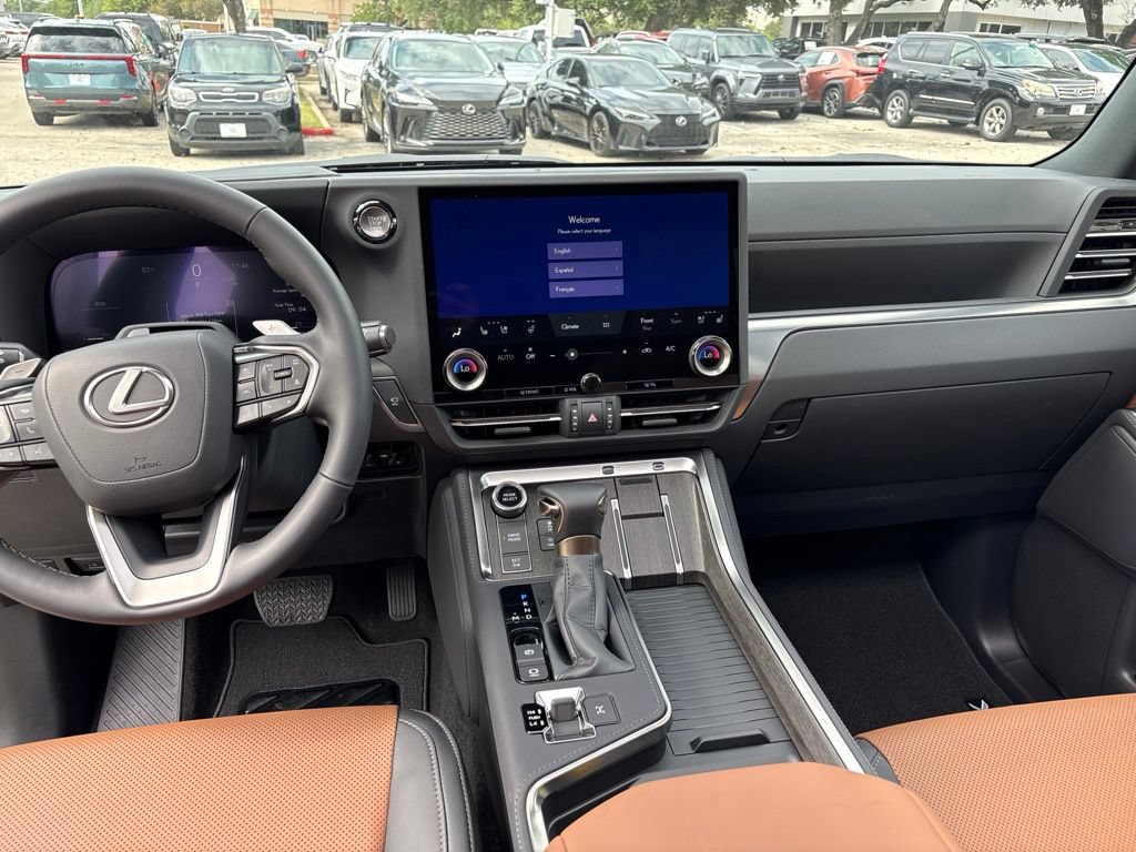 Certified 2026 Lexus GX 550 w/ Accessory Package (2T) AWD/4WD image 18