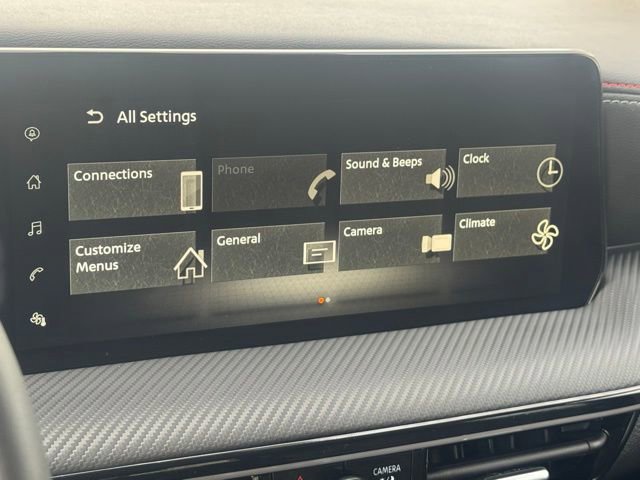 New 2025 Nissan Kicks SR w/ SR Premium Package image 36