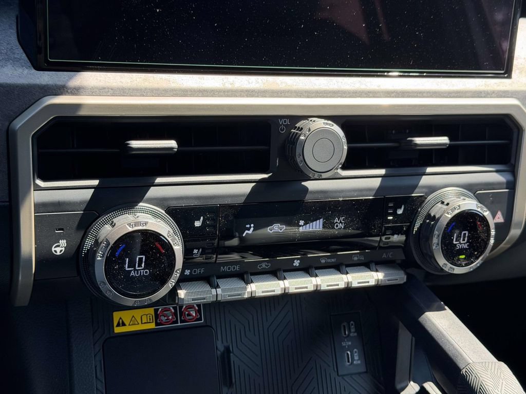 Used 2026 Toyota Tacoma 4x4 Double Cab Hybrid w/ Tow Tech Package image 5