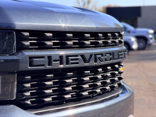 Used 2021 Chevrolet Silverado 1500 Custom AWD/4WD image 27