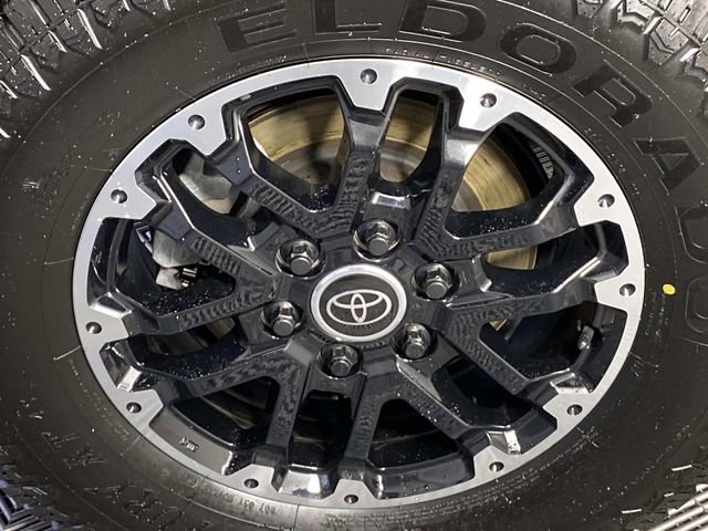 Used 2023 Toyota Tundra SR5 w/ TRD Off-Road Package image 28