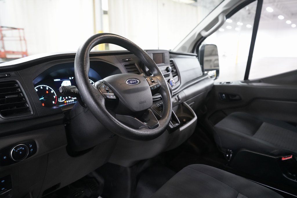 Used 2023 Ford Transit 250 Low Roof AWD w/ Exterior Upgrade Package image 8