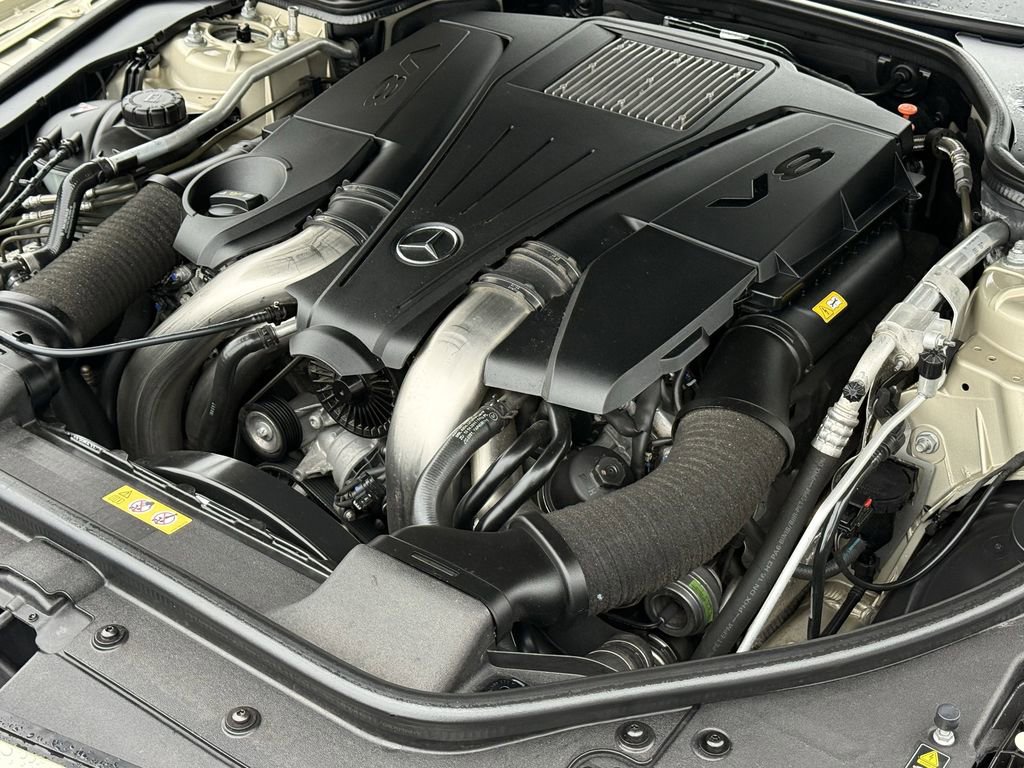 Used 2013 Mercedes-Benz SL 550 image 9