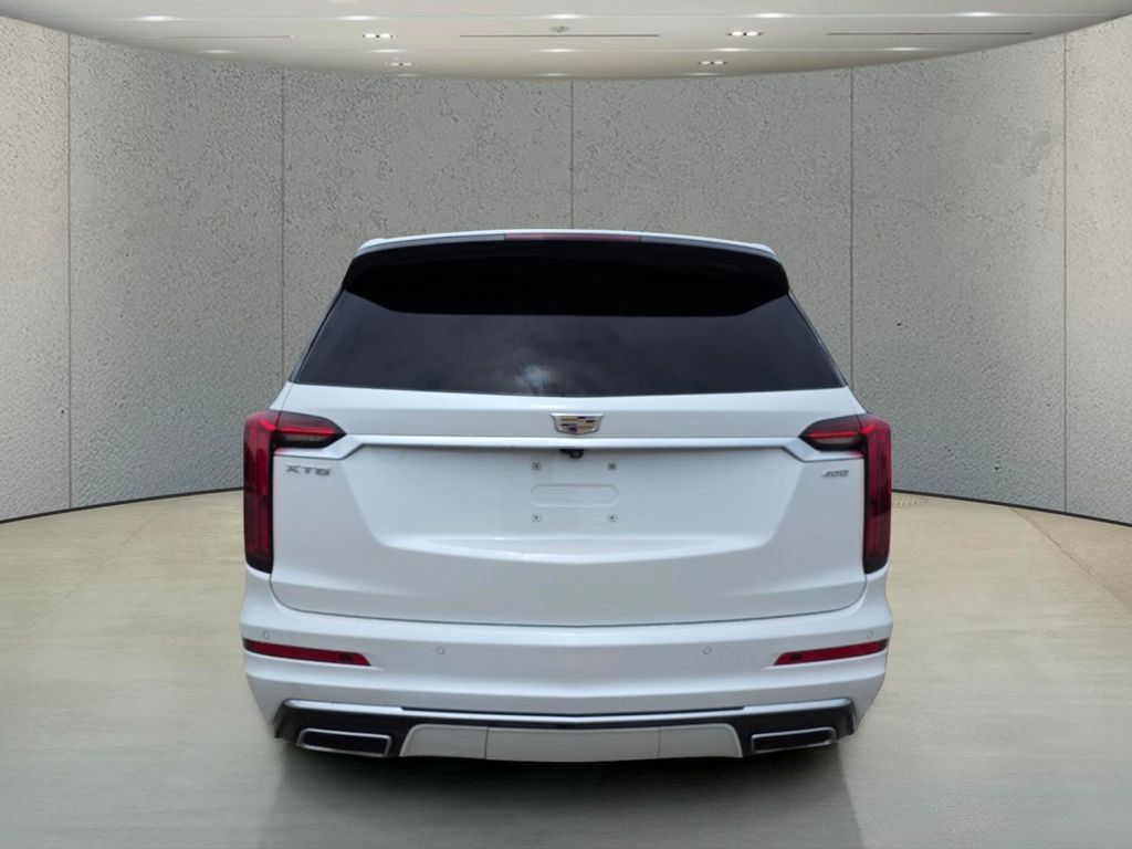 Used 2021 Cadillac XT6 Premium Luxury FWD image 6