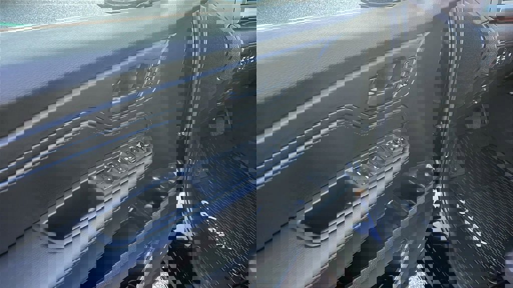 Used 2025 Honda Odyssey Sport-L image 12