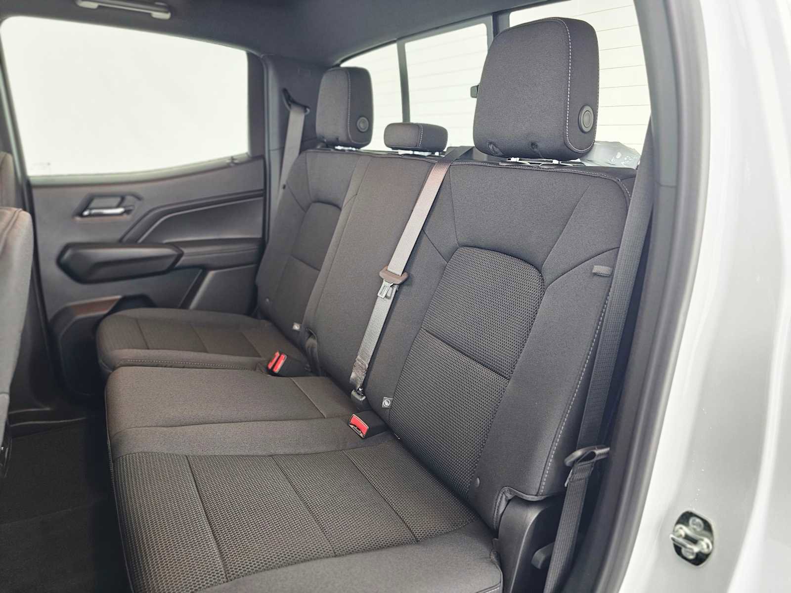 New 2026 Chevrolet Colorado LT image 17