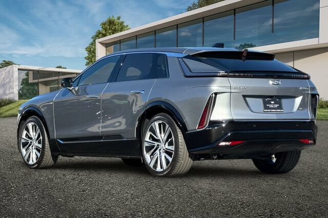 Certified 2024 Cadillac Lyriq Luxury w/ Nappa Leather Package AWD/4WD image 6