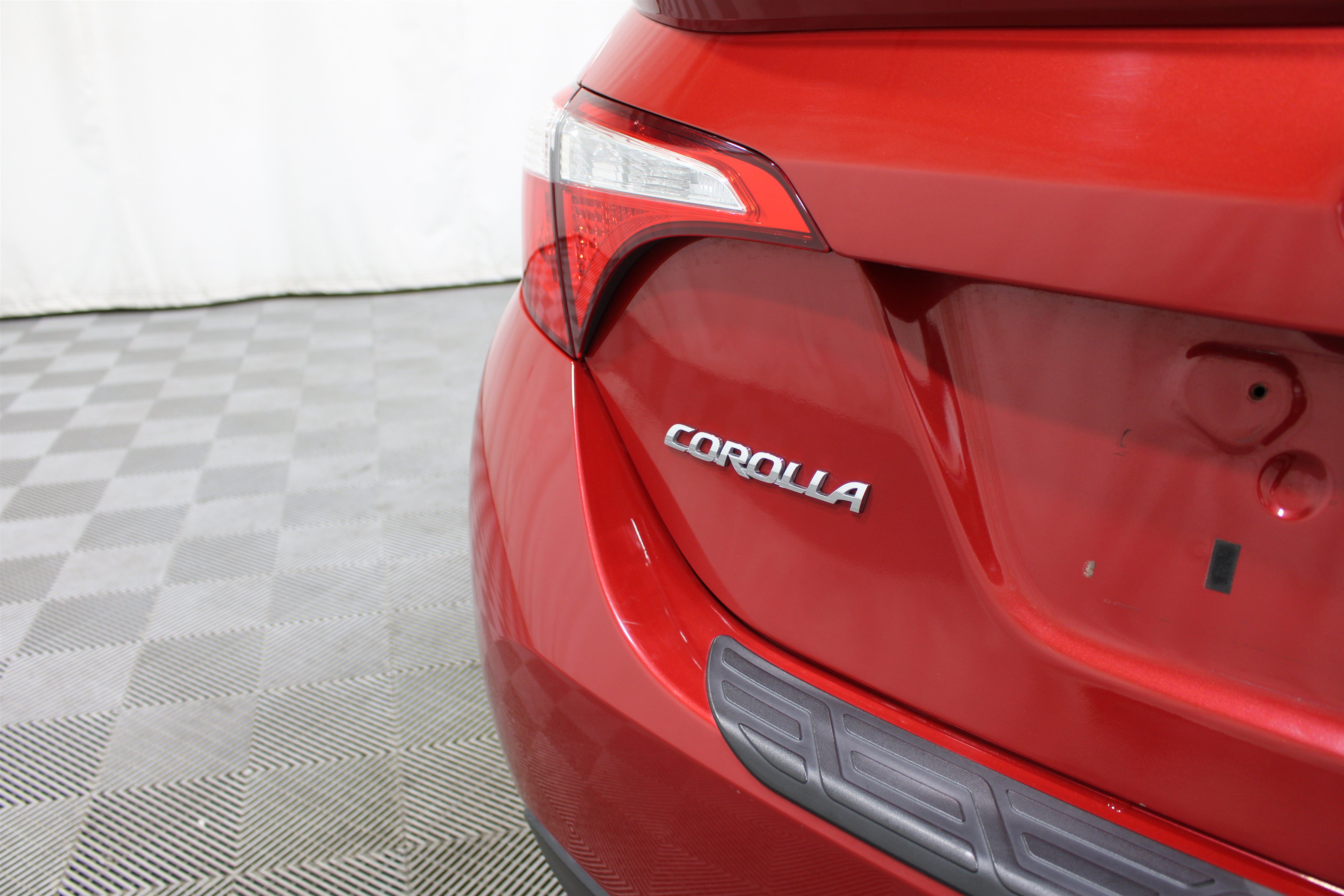 Used 2015 Toyota Corolla S w/ Body Protection Package #1 FWD image 26