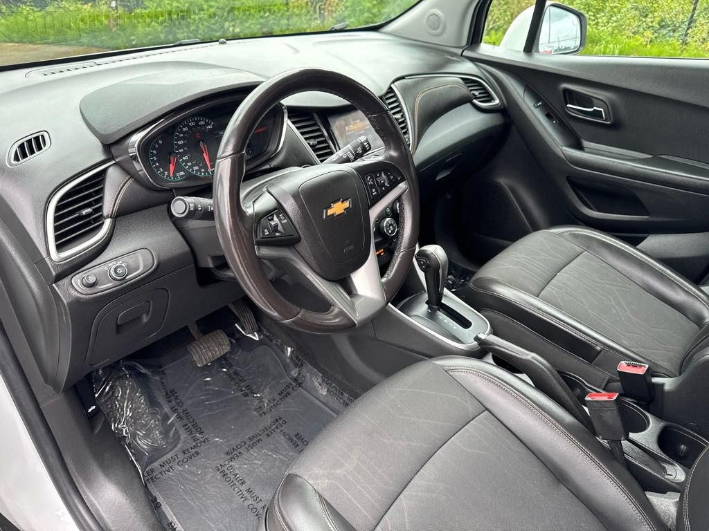 Used 2022 Chevrolet Trax LT w/ Driver Confidence Package AWD/4WD image 8