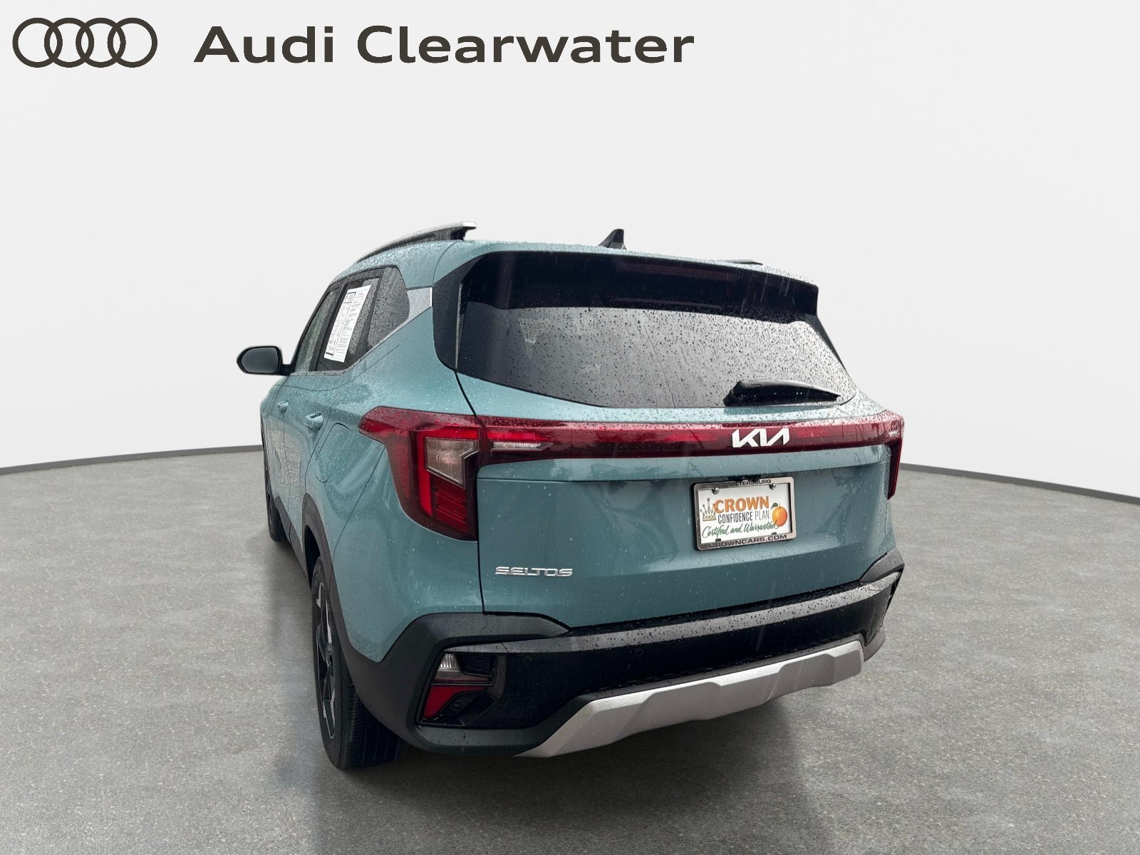 Used 2025 Kia Seltos EX FWD image 8