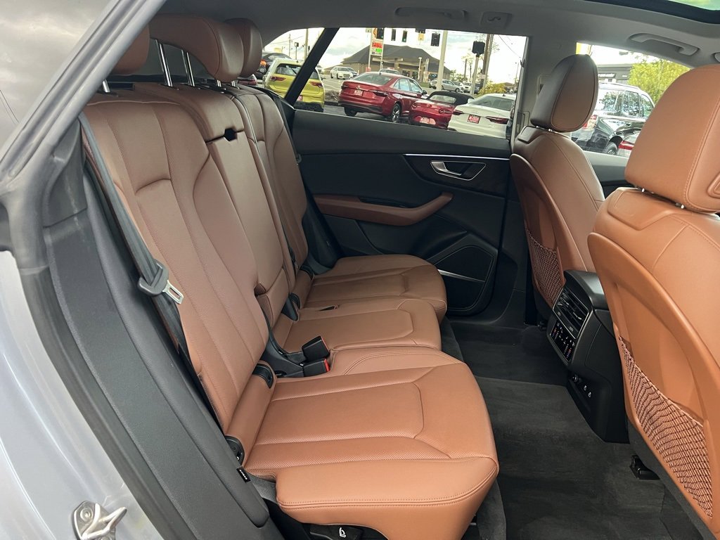 Used 2022 Audi Q8 Premium Plus w/ Premium Plus Package image 27