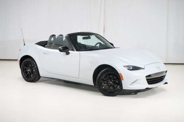 Used 2019 MAZDA MX-5 Miata Sport image 9