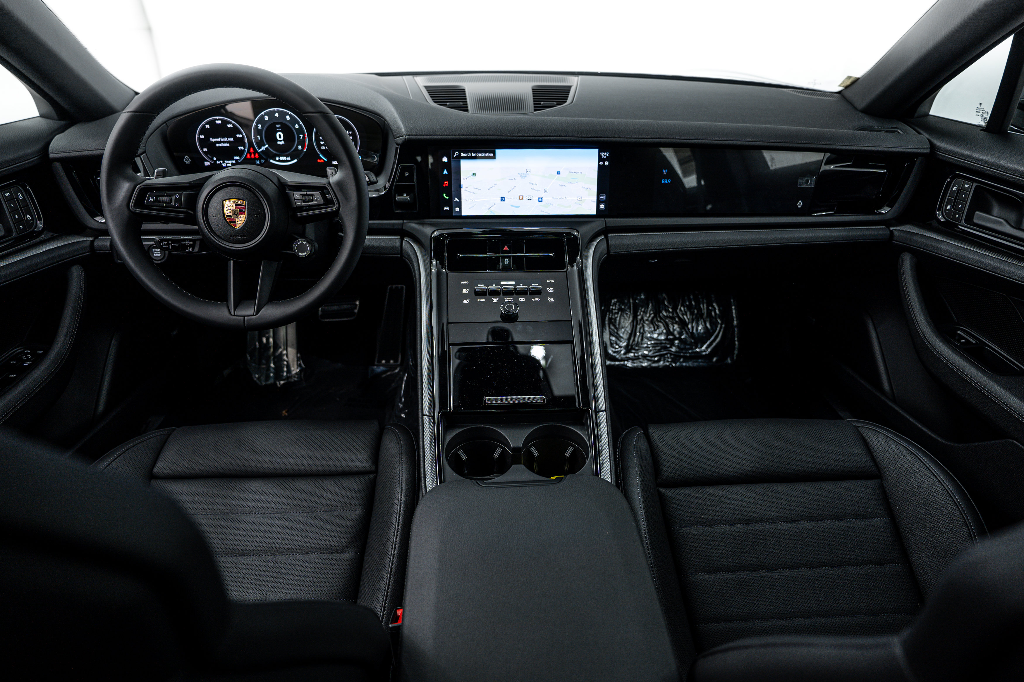 New 2026 Porsche Panamera 4 AWD/4WD image 12