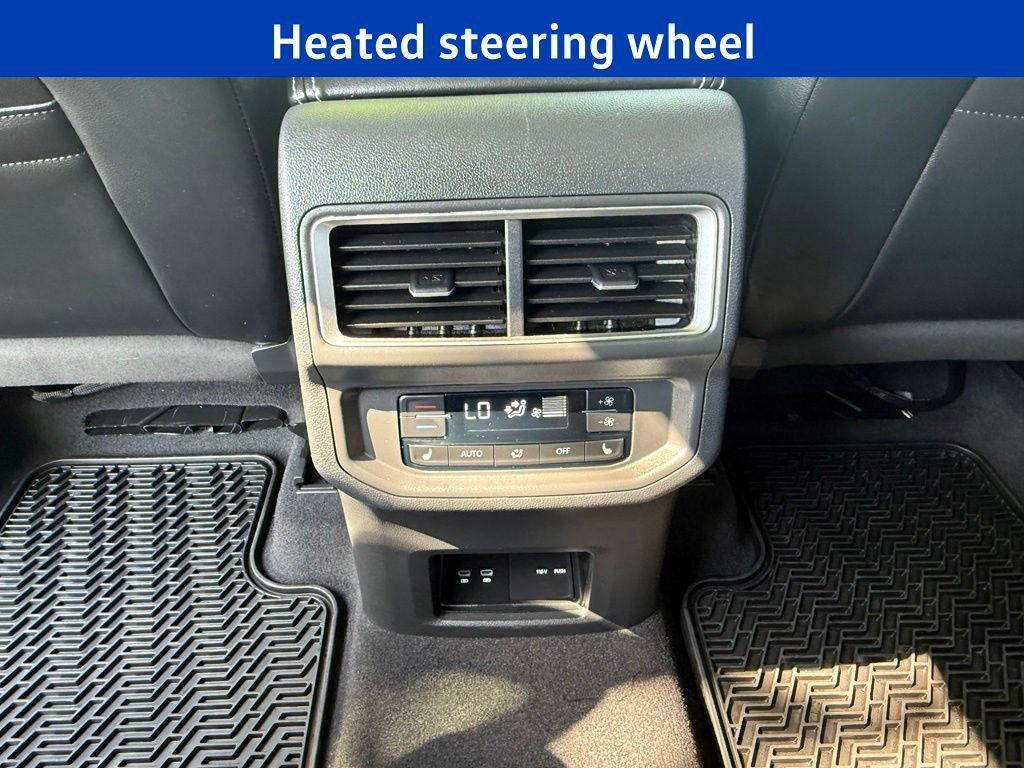 Used 2024 Volkswagen Atlas SEL Premium R-Line AWD/4WD image 24