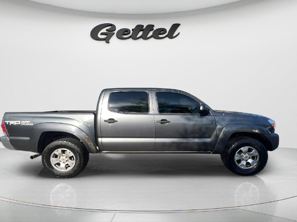 Used 2014 Toyota Tacoma 4x4 Double Cab w/ TRD Off-Road Package image 4