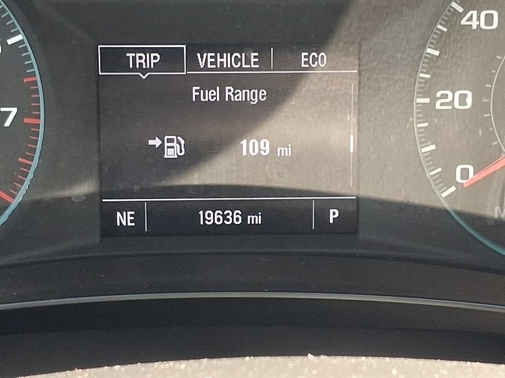 Certified 2025 Chevrolet Malibu RS FWD image 21