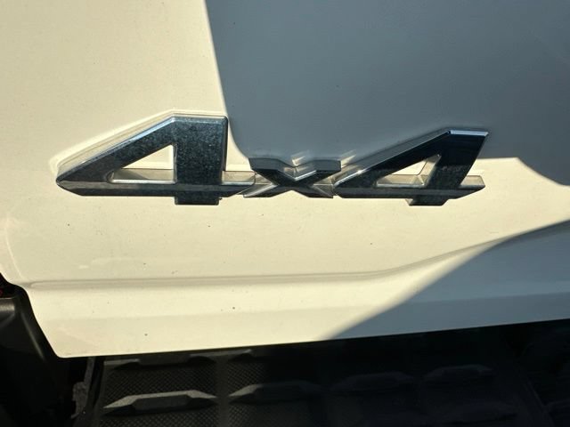 Certified 2023 Toyota Tacoma SR AWD/4WD image 6