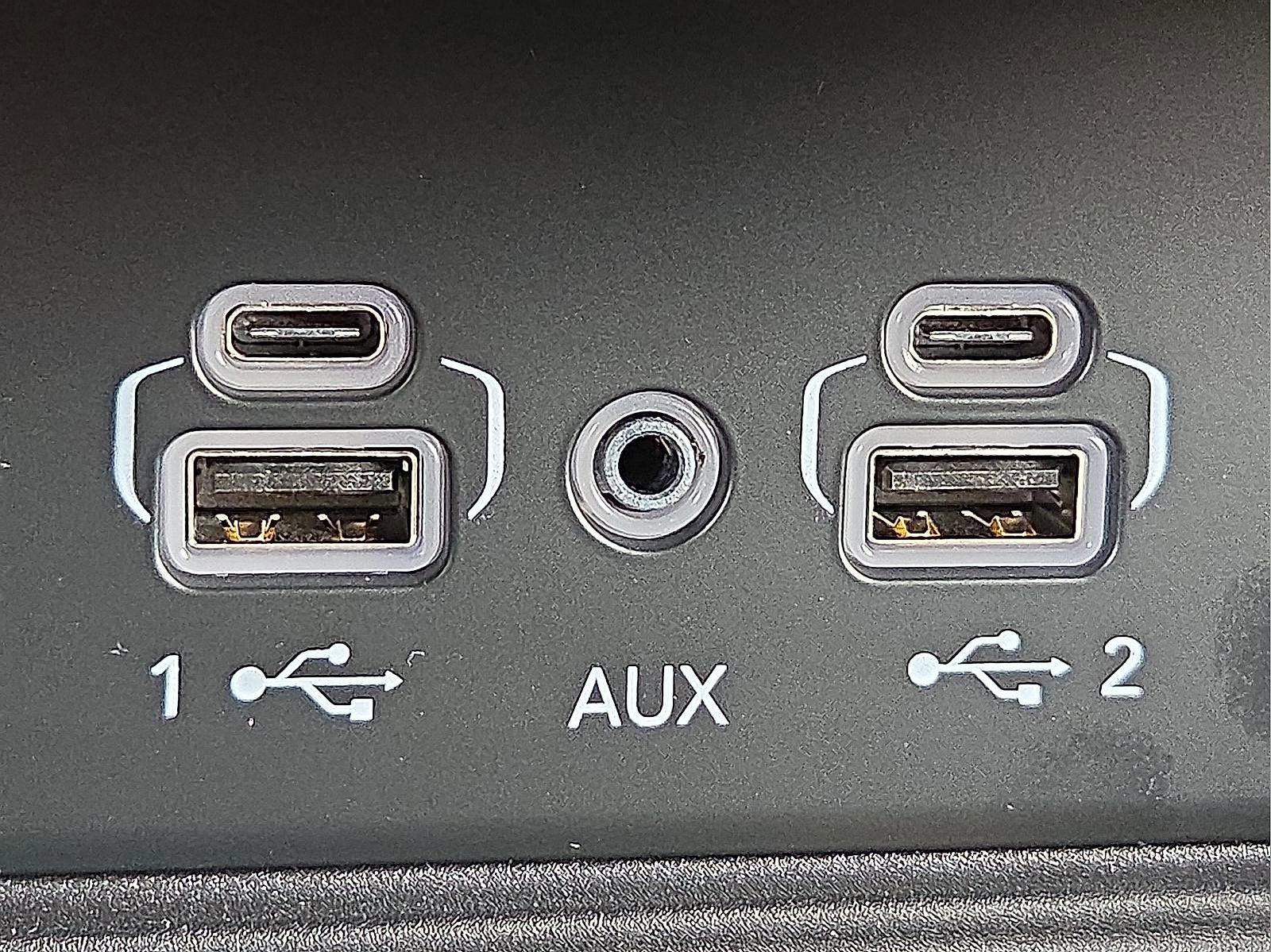 New 2025 Jeep Grand Cherokee L Altitude image 18