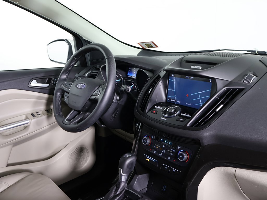 Used 2017 Ford Escape Titanium image 24