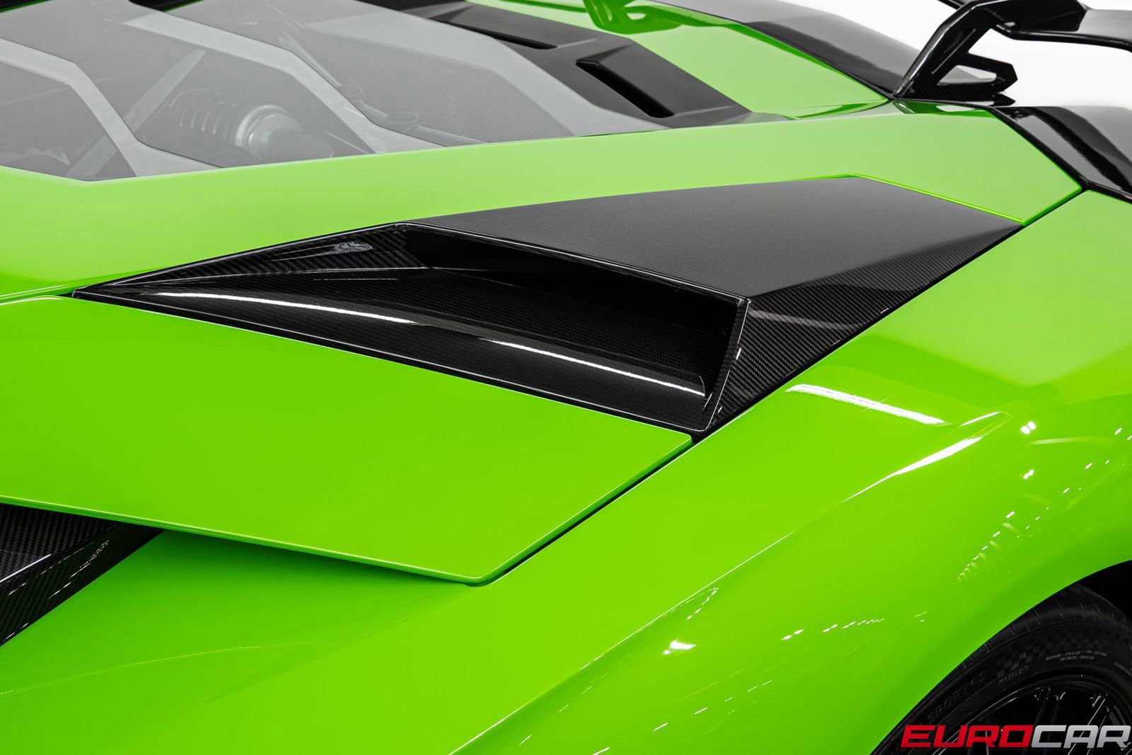 Used 2018 Lamborghini Aventador S image 19