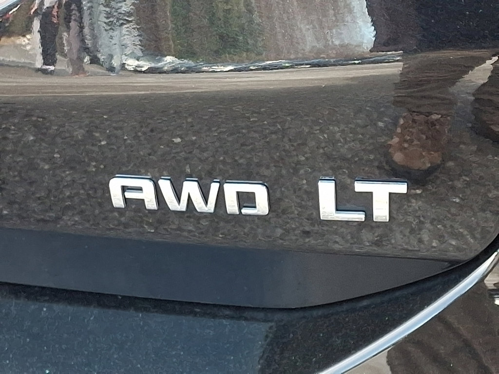 Used 2024 Chevrolet Equinox LT image 17